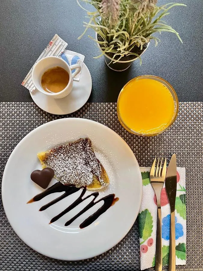 La Vie Fuille Bed&Breakfast Riposto