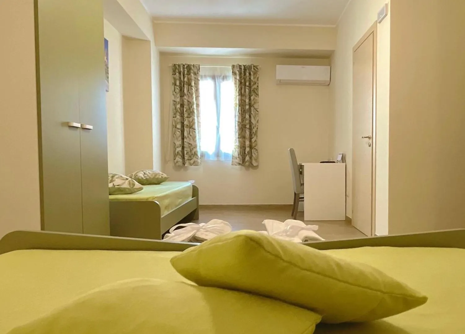 La Vie Fuille Bed And Breakfast Riposto